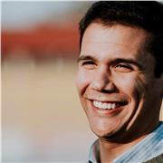 Profesor individual o de clases compartidas, con experiencia tanto de forma presencial como online. Magníficos resultados